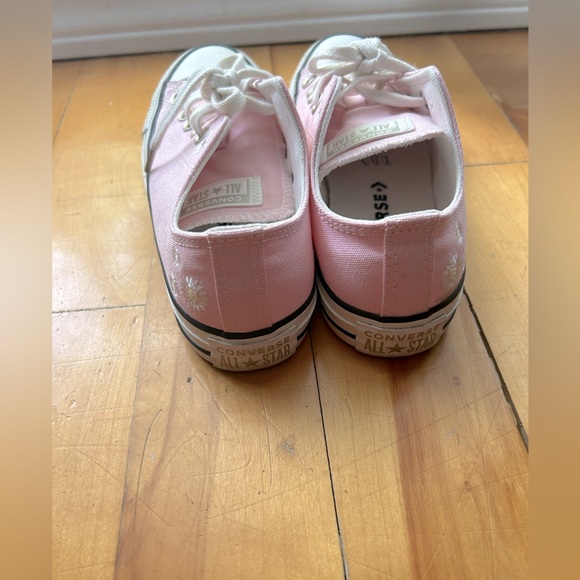 Festival Floral Converse - Picture 3 of 5